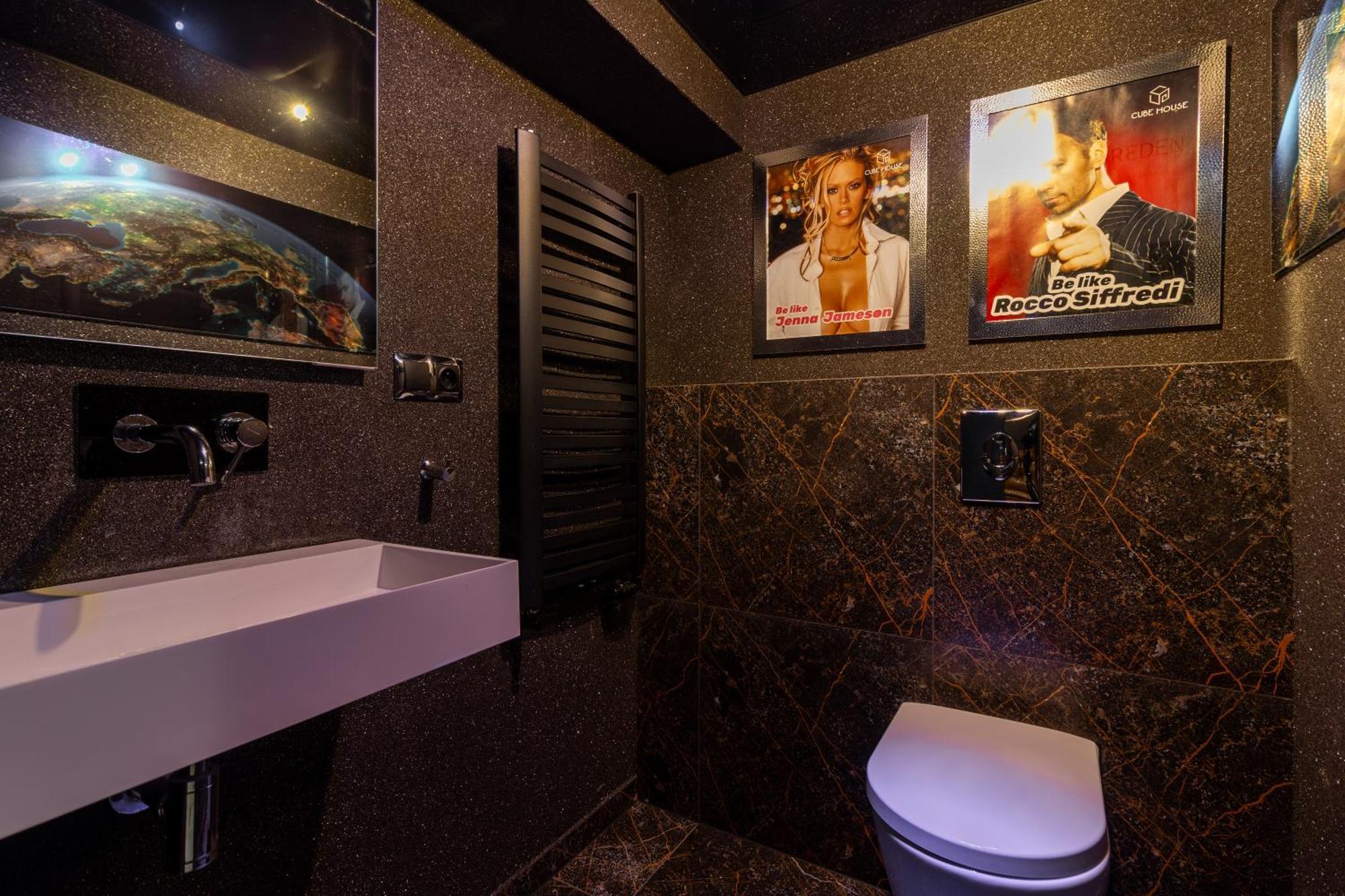 Vila Housecube, Bar , Prywatne Kino, Bilard , Luxus Vratislav Exteriér fotografie